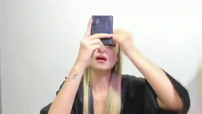 lia-s