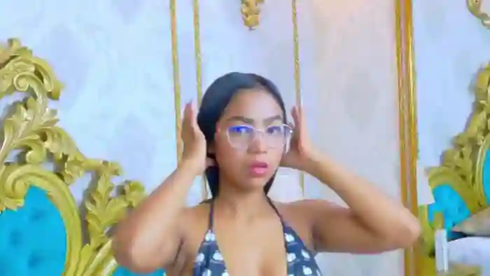 lucy-leah