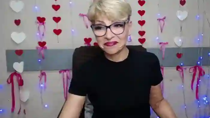 holly-incredible