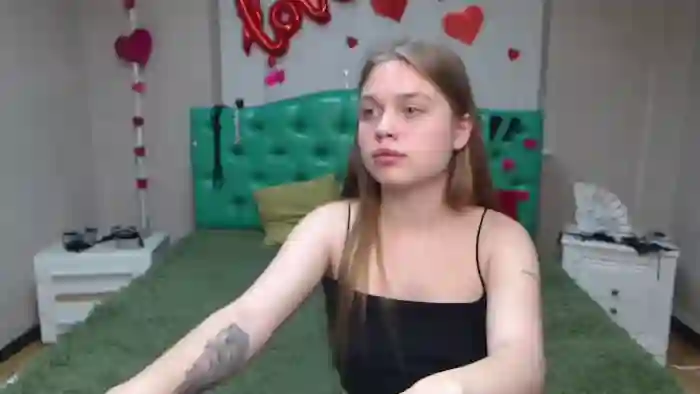 lara-cher
