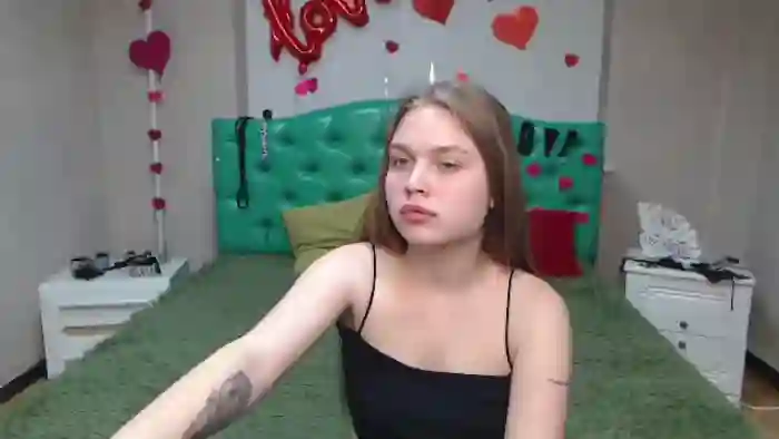 lara-cher