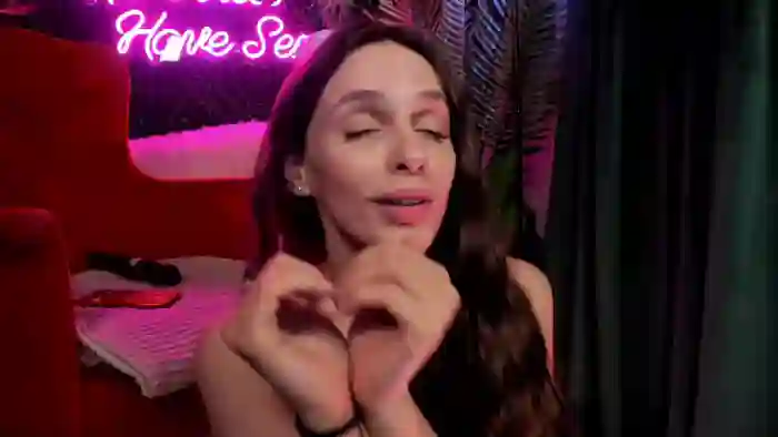 isabel-adams