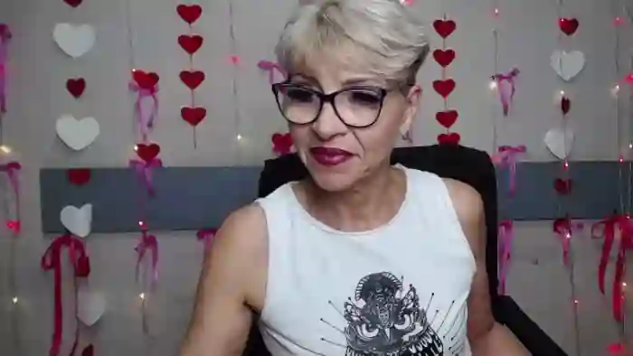 holly-incredible
