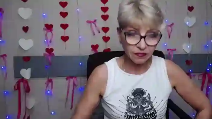 holly-incredible