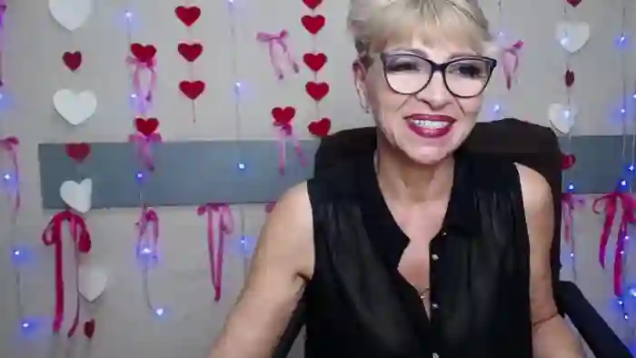 holly-incredible
