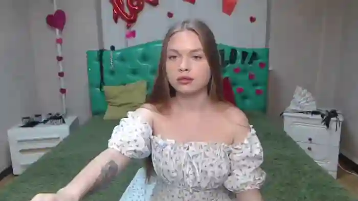 lara-cher