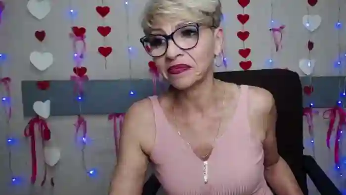holly-incredible