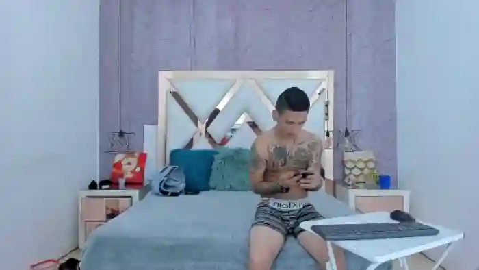 lussy-gomez-and-tomas-taylorr