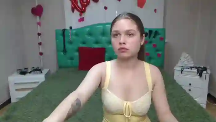 lara-cher
