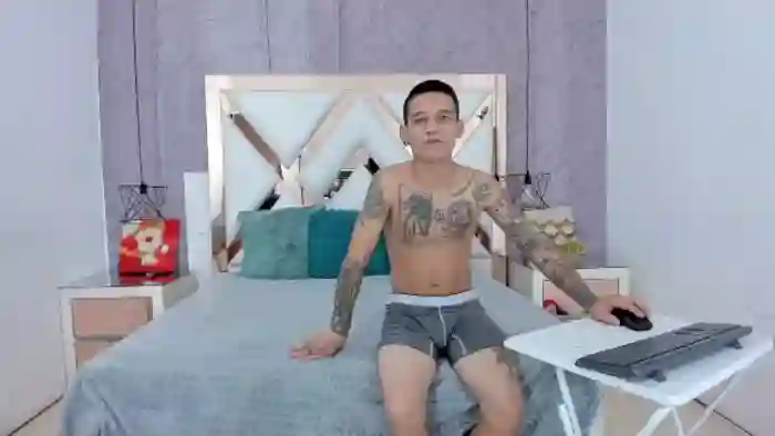 lussy-gomez-and-tomas-taylorr