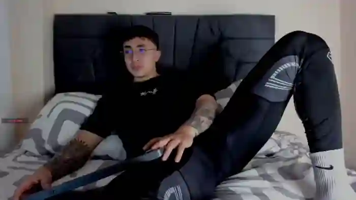 leo-erotic