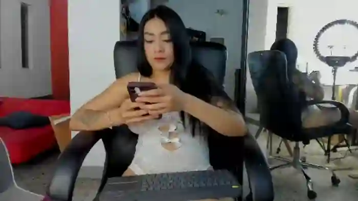 elissa-white