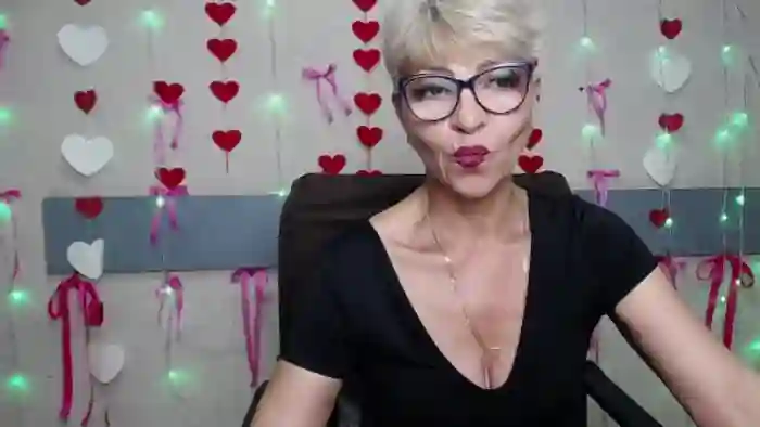 holly-incredible