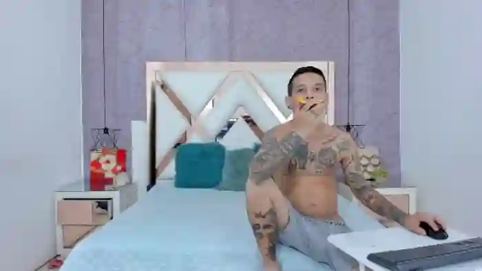 lussy-gomez-and-tomas-taylorr