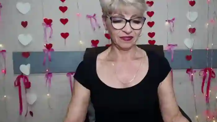 holly-incredible