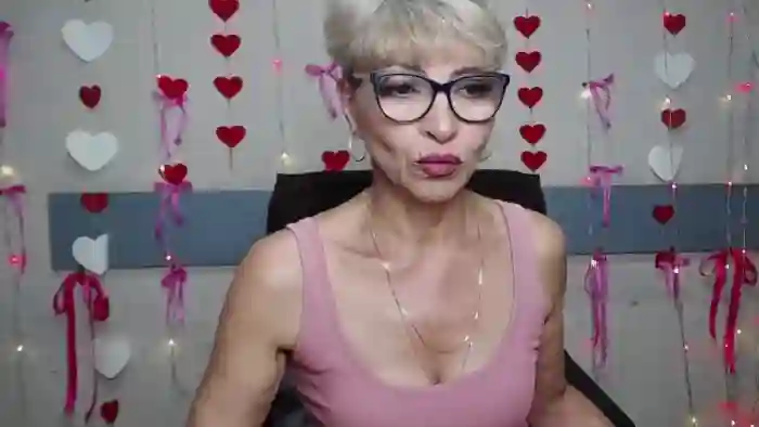 holly-incredible