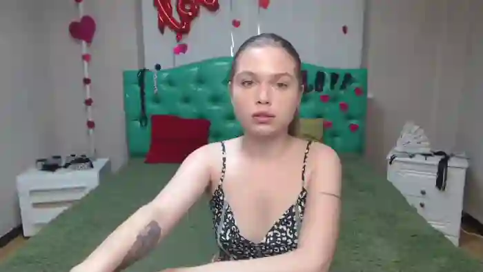 lara-cher