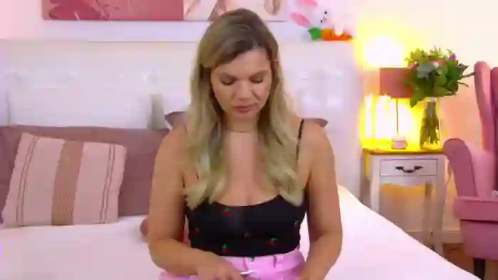 imogen-blare