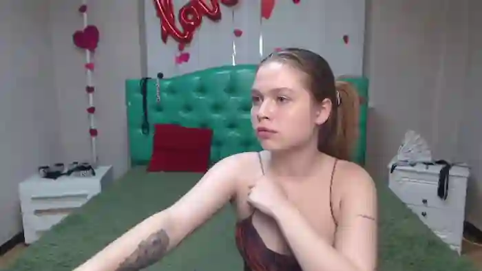 lara-cher