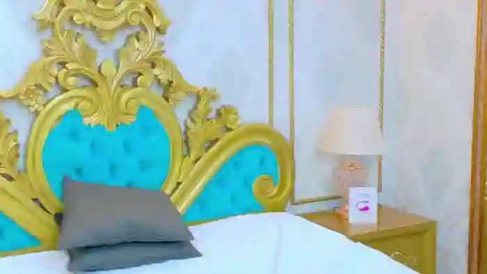 lucy-leah