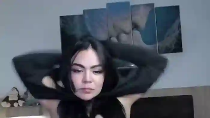 nahomy-cano