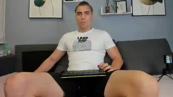 kyle-bakerr