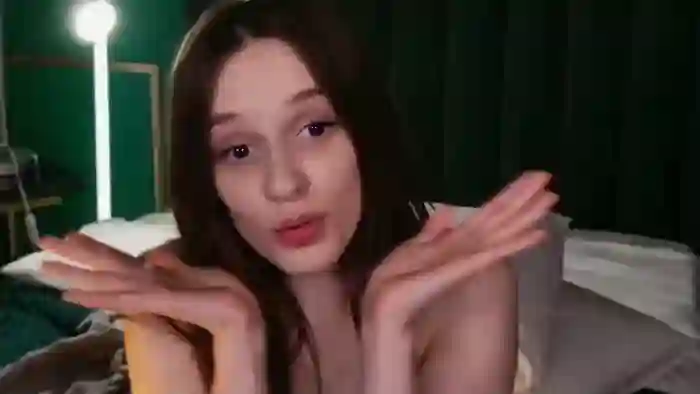 isabel-adams