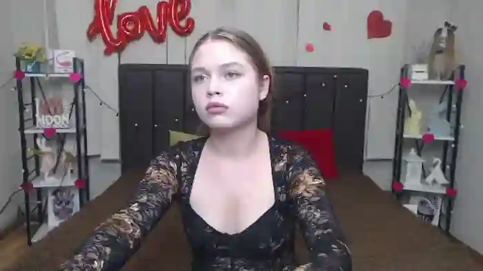lara-cher