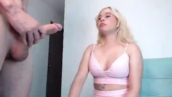 miley-ssmithh-and-zion-gonzalez