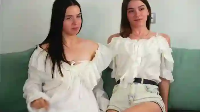 jesenia-brinn-and-annamaria-mackle