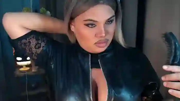 neomie-thompson