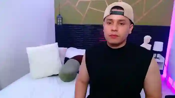 jordan-velez-and-rooney-saenz