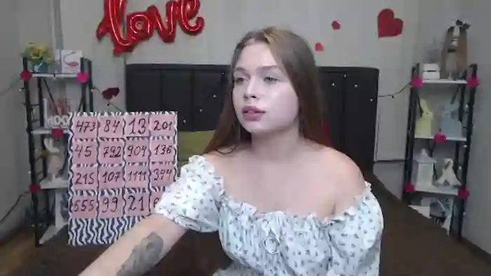 lara-cher