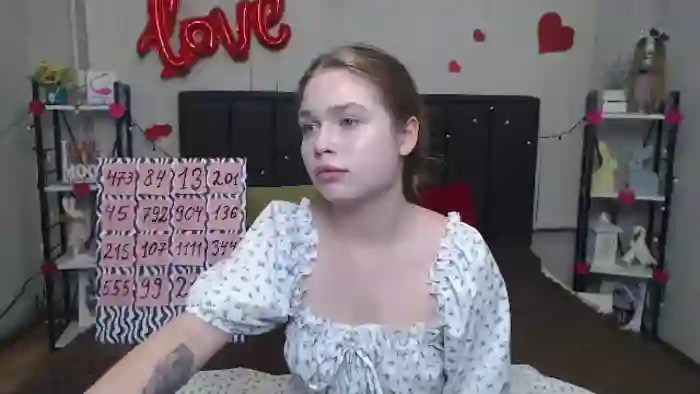 lara-cher