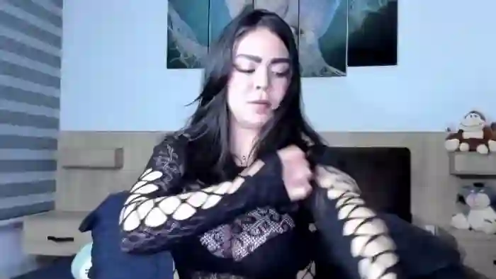 nahomy-cano