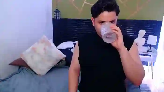 jordan-velez-and-rooney-saenz