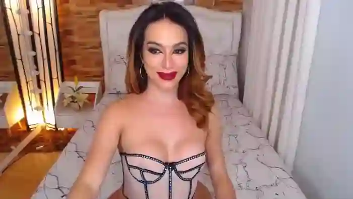 laura-addams