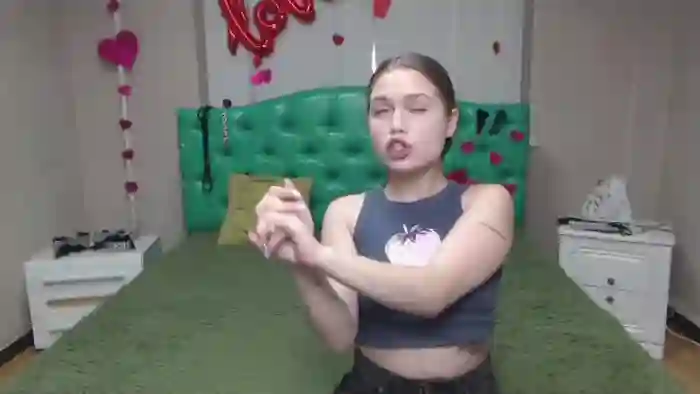 lara-cher