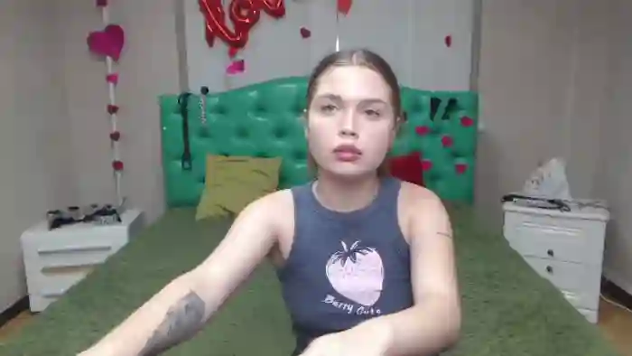 lara-cher