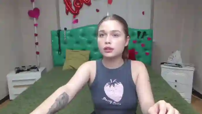 lara-cher