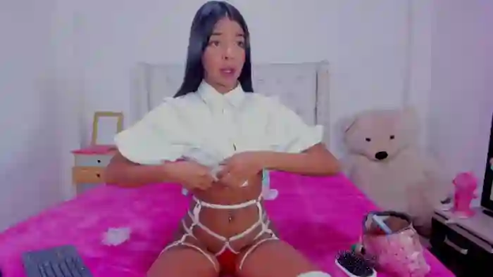natasha-smiith