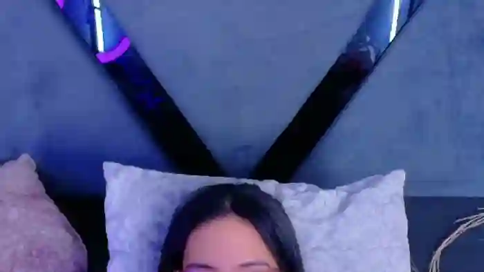 kylie-whitee