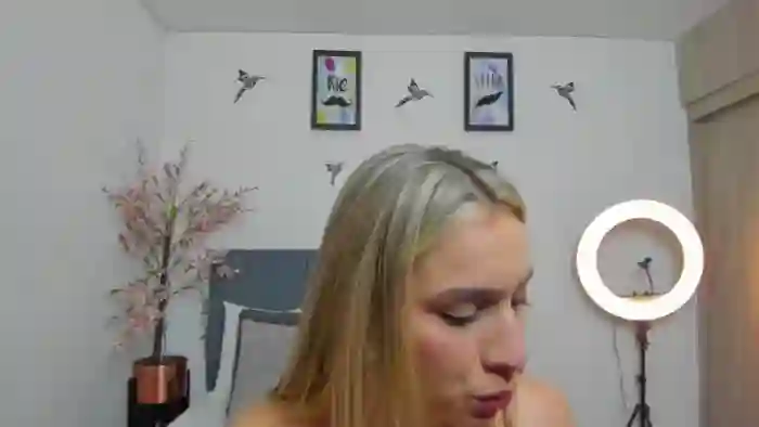 sarah-roux