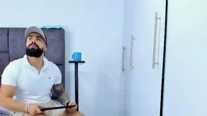 zack-froone