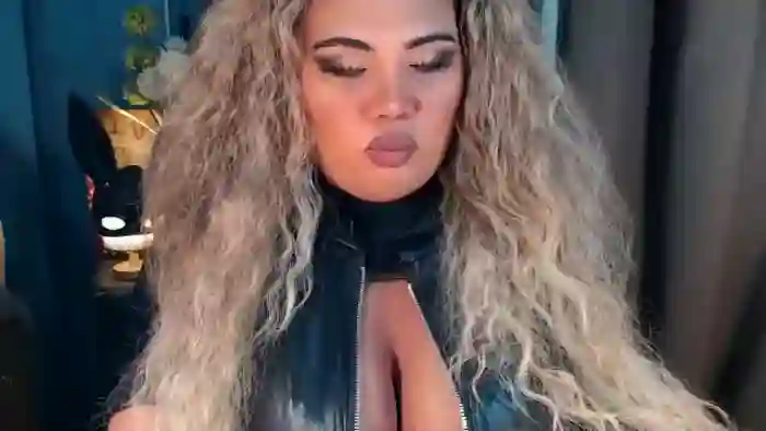 neomie-thompson