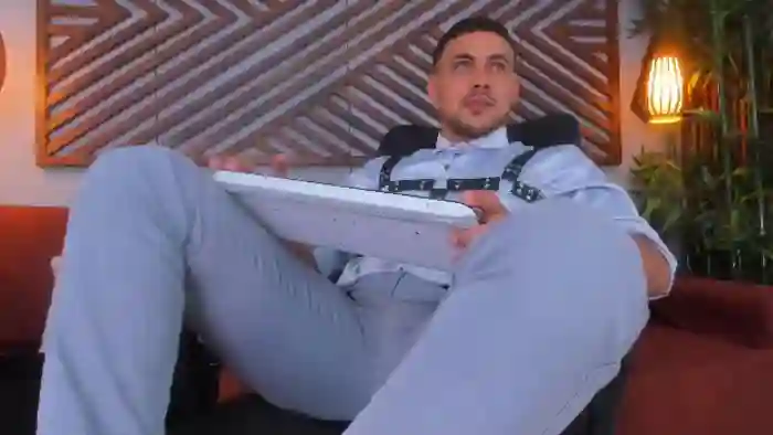 paul-riveraa