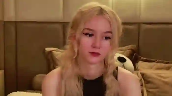naomi-loys