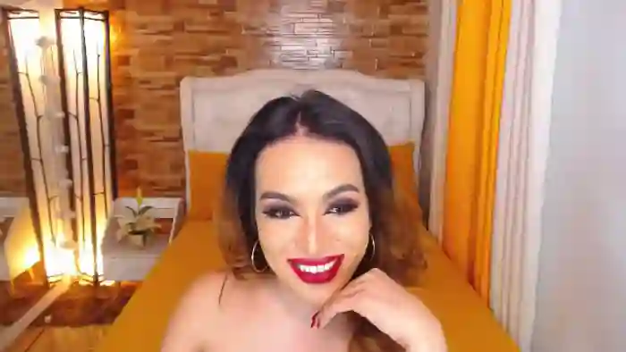 laura-addams