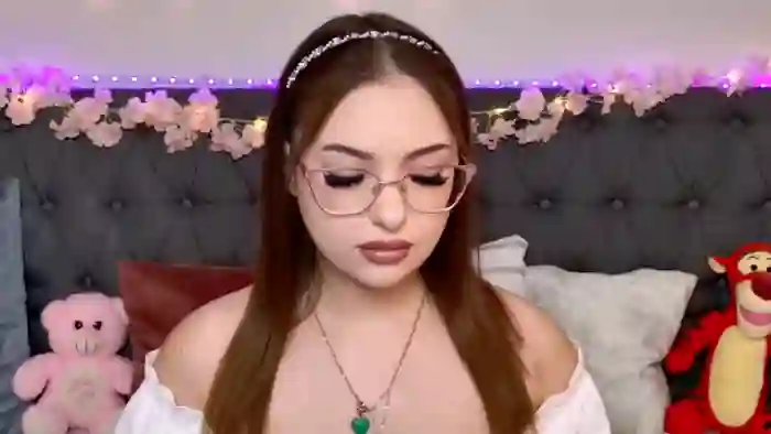 lindsey-lu