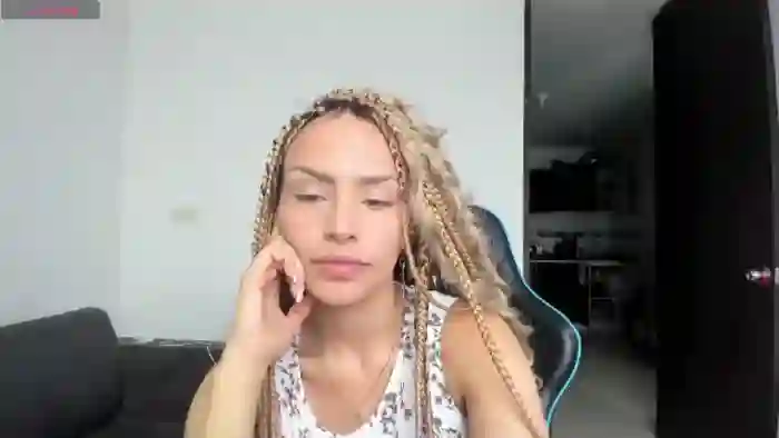 mariana-smiith